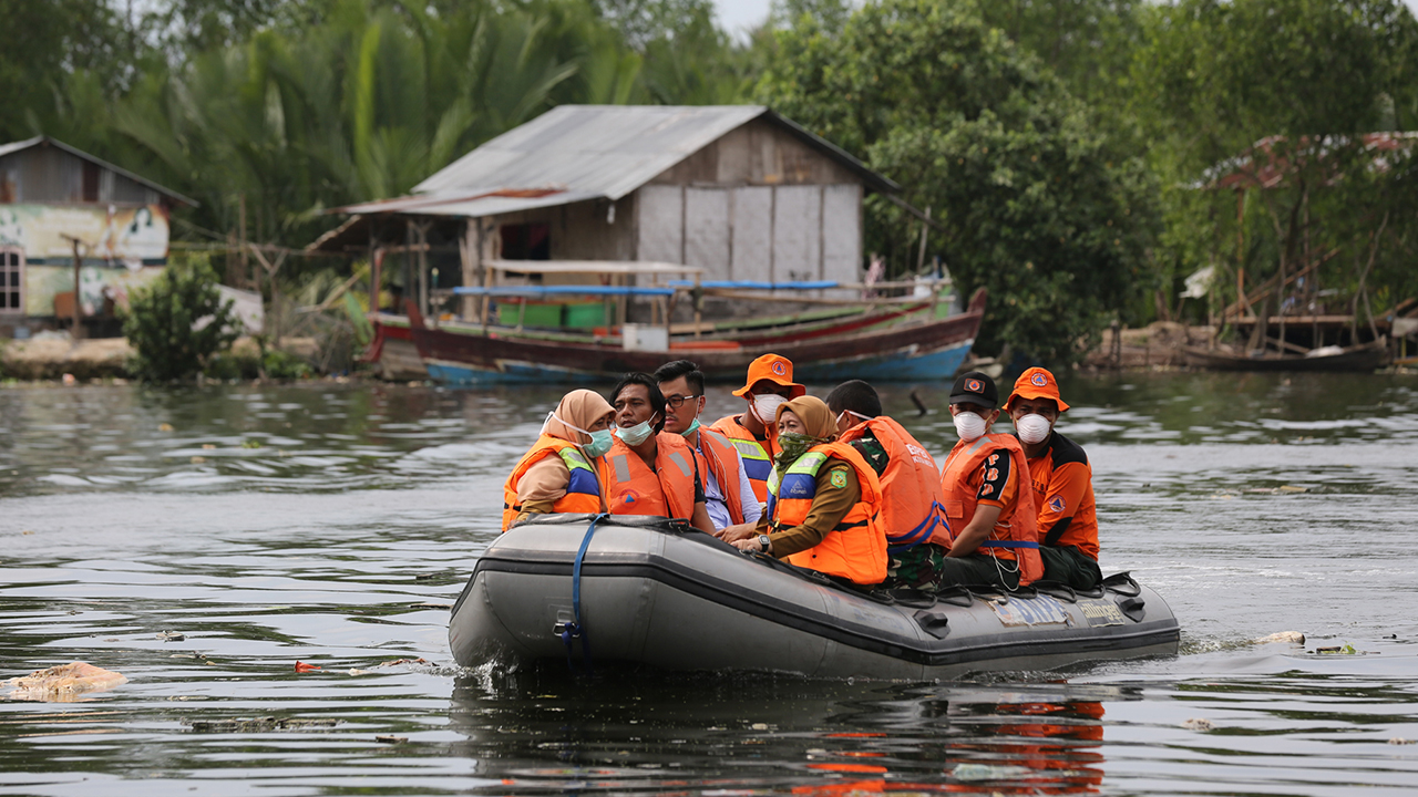 Kuzey Sumatra Eyaleti Tarım ve Hayvancılık Daire Başkanlığı`nca yapılan açıklamada, bölgede domuz kolerası virüsünün yaklaşık 4,600`ün üzerinde domuza bulaştığı bildirildi.