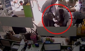 Boğazına şeker kaçan çocuğu eczacı kurtardı