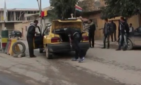 Teröristler, sivilleri öldürmek için yine sivilleri kullanıyor