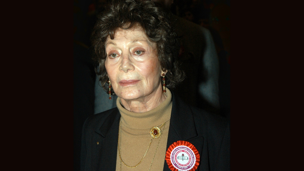 Kenter, 6 Aralık 2004`te katıldğı bir programda. (Arşiv)