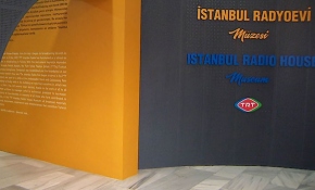 Türkiye'nin 92 yıllık radyo yayıncılığı Radyoevi Müzesi'nde
