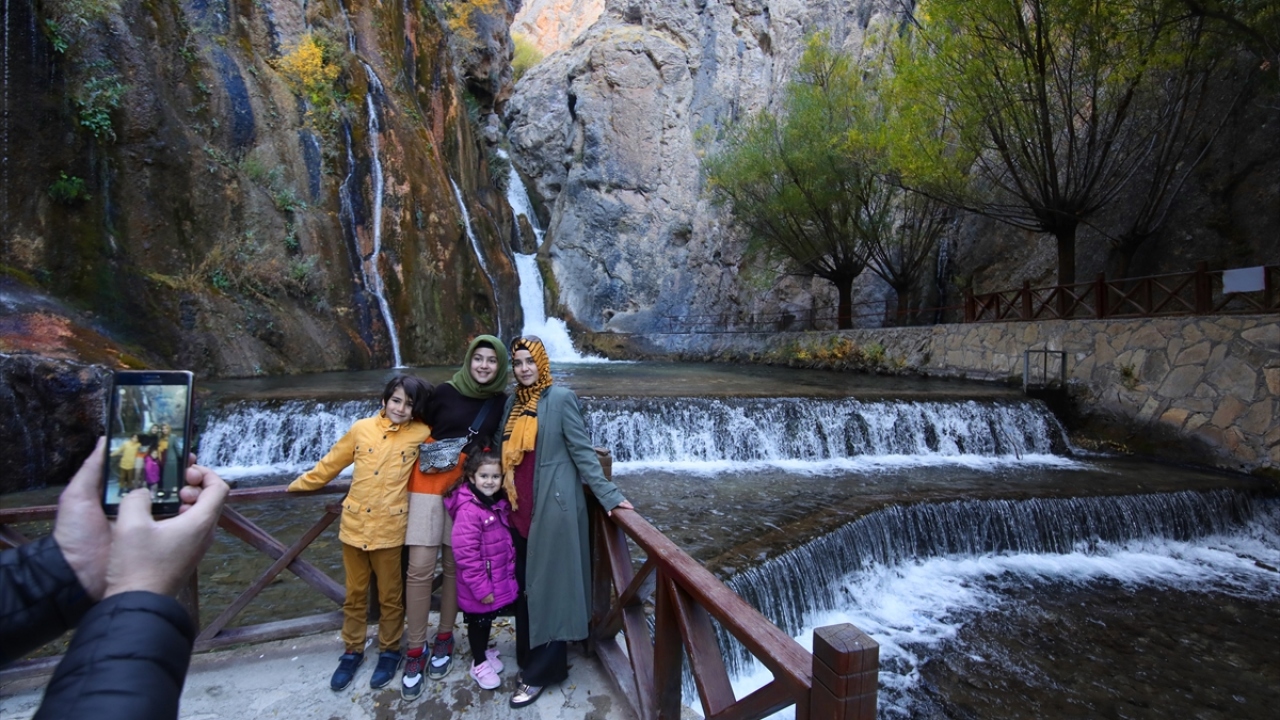 "Doğasıyla, rengarenk sonbaharıyla büyüleyici"