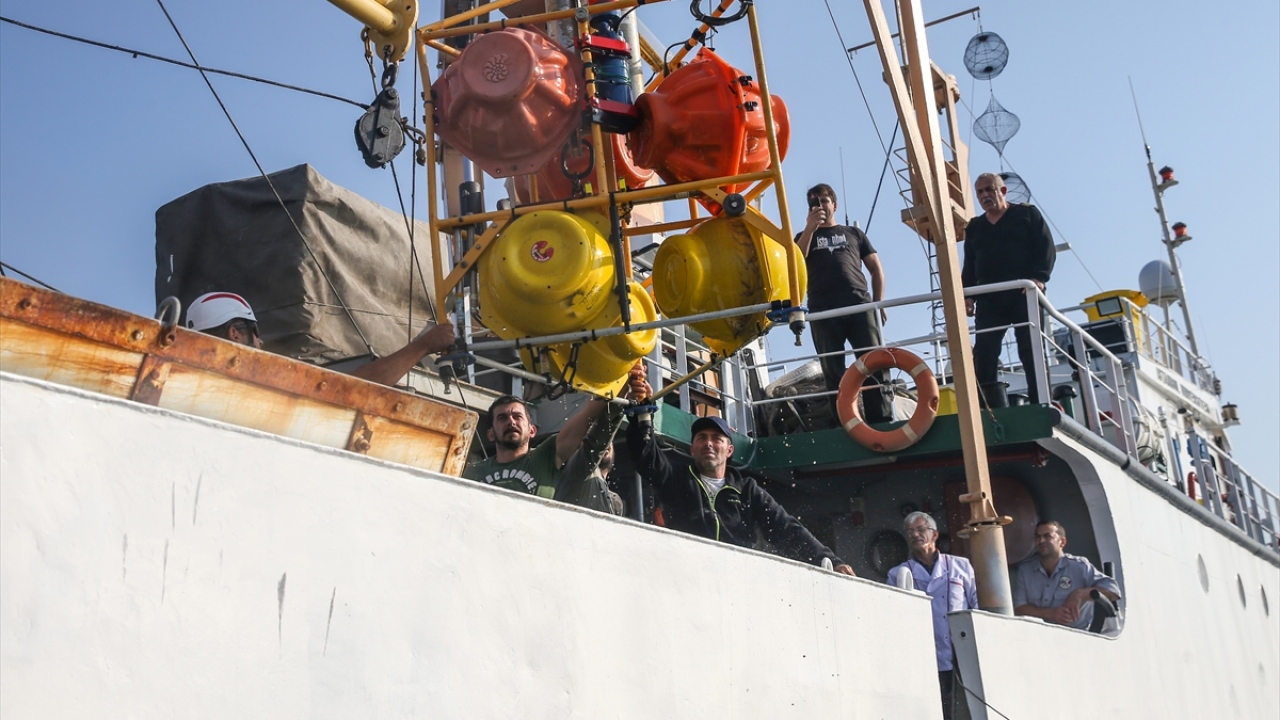 Ölçüm cihazı 1300 metre derinden çıkarıldı