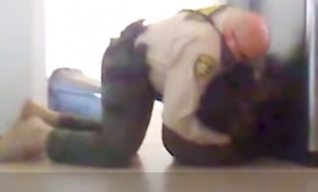 ABD'li memurun engelli gence uyguladığı şiddet kamerada