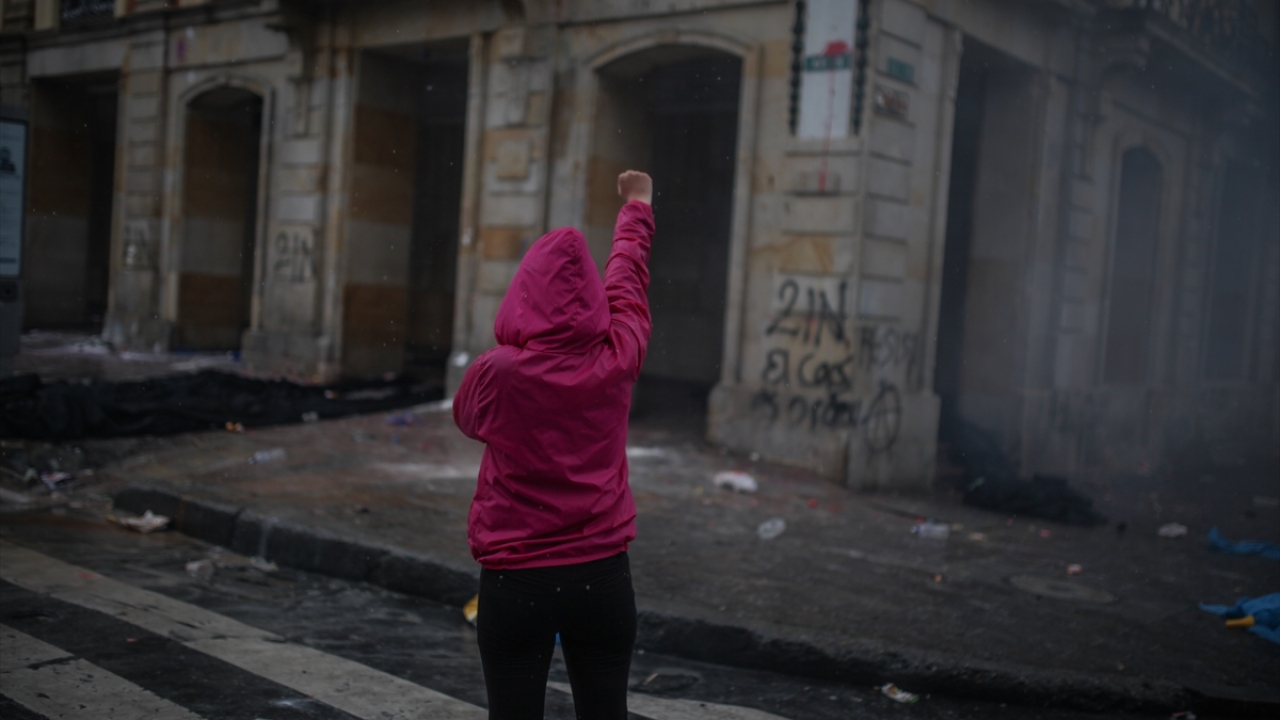 Cali`de sokağa çıkma yasağı