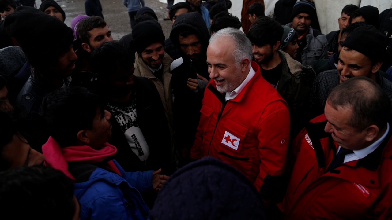 Vucjak Kampı`nın herhangi bir insanın yaşayabileceği bir ortam olmadığını vurgulayan Kınık, "Buranın acilen kapatılması gerekiyor." dedi.