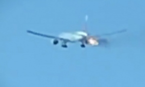 ABD'de 347 yolcuyu taşıyan uçağın motoru havadayken alev aldı