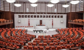 Meclis'e gönderilen birbirinden ilginç dilekçeler