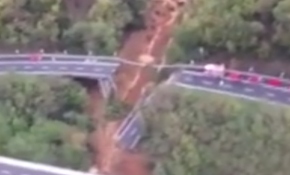 İtalya’da sel viyadük çökertti