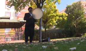 Şalvarı, kasketi ve tespihiyle sahalarda: En renkli antrenör Mezher Tekçi