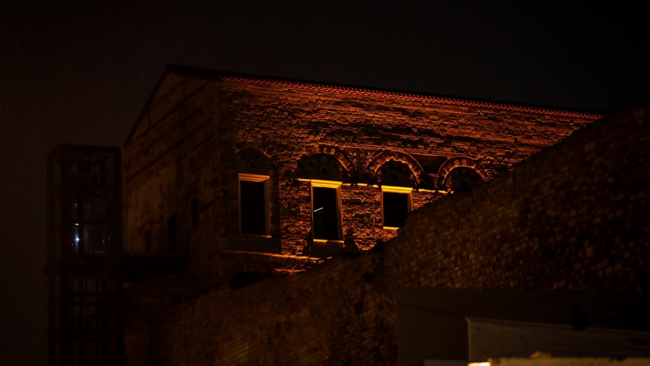 Edirnekapı`daki Tekfur Sarayı