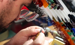 Türkiye’nin tek el yapımı dolma kalem üreticisi