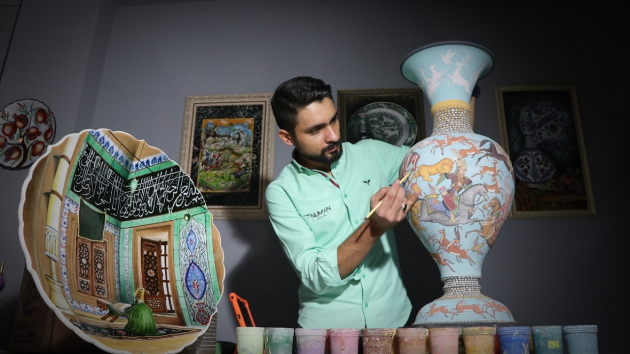 "Tuvalde olduğu gibi renkler aynen çıkmıyor"