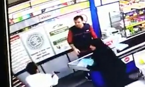 Çanakkale'de market soygunu güvenlik kamerasında