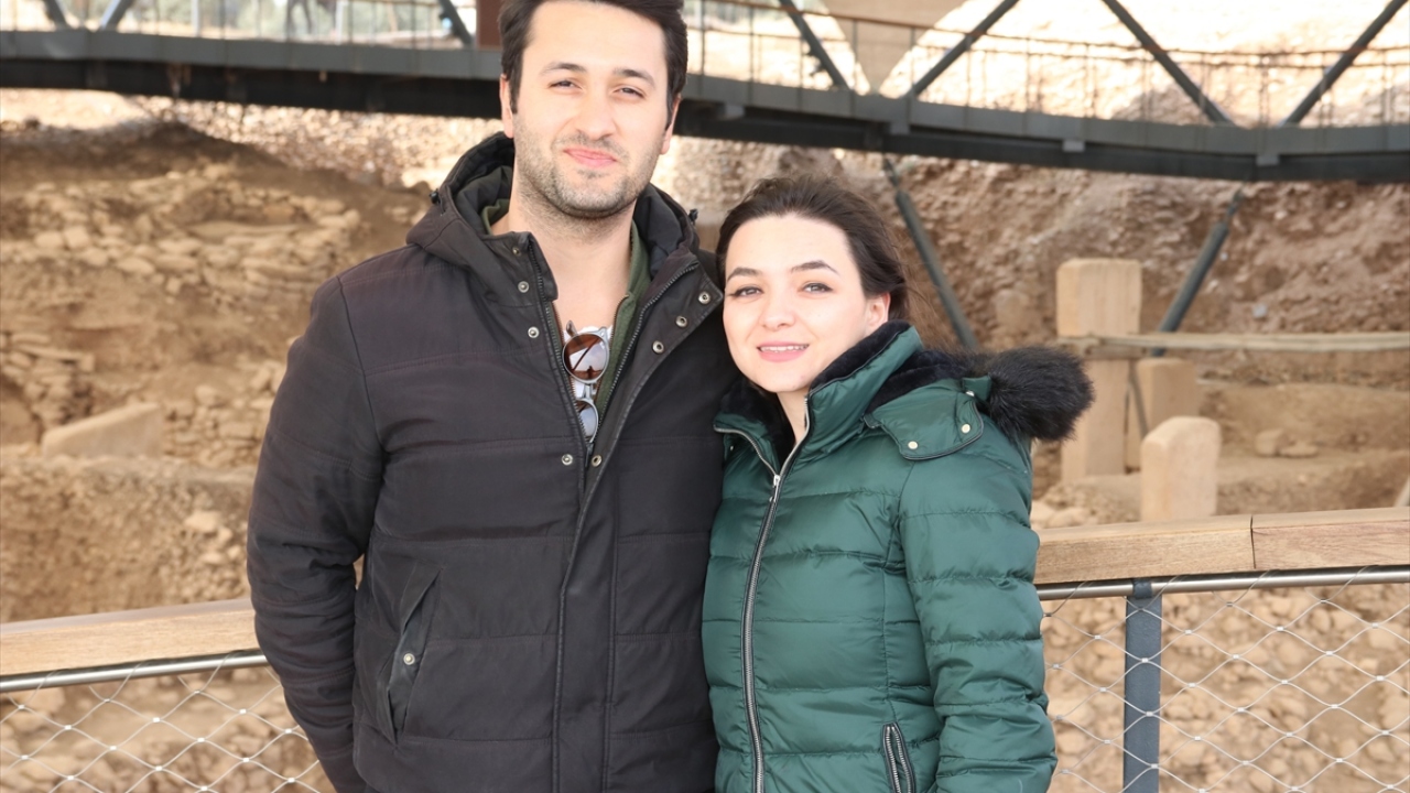 İstanbul`dan gelen ziyaretçilerden Murat Özgül (solda) ve eşi Duygu Özgül (sağda) açıklamada bulundu.