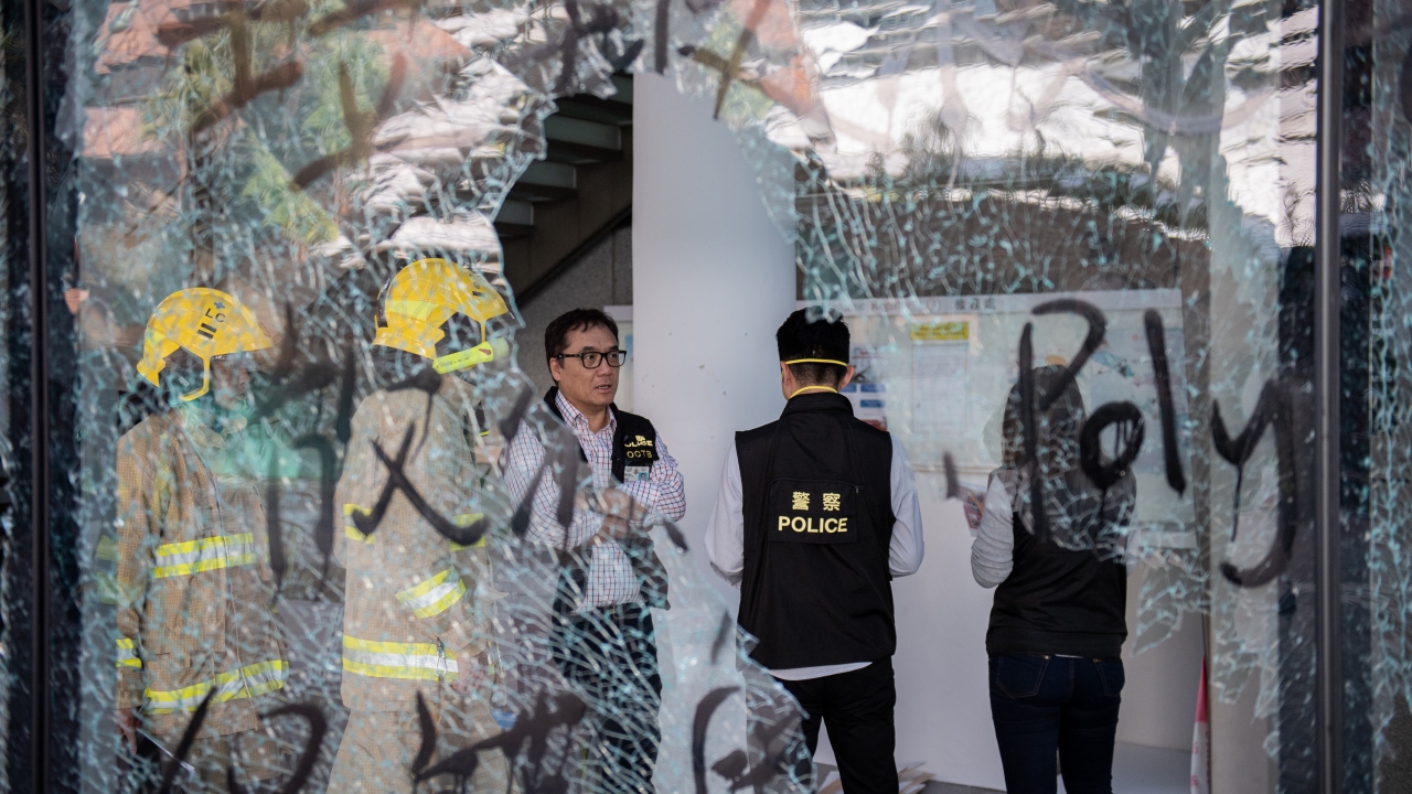 "İçeride kalan protestocular, polise asla güvenmiyor"