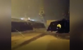 Arnavutluk'u depremden sonra fırtına vurdu