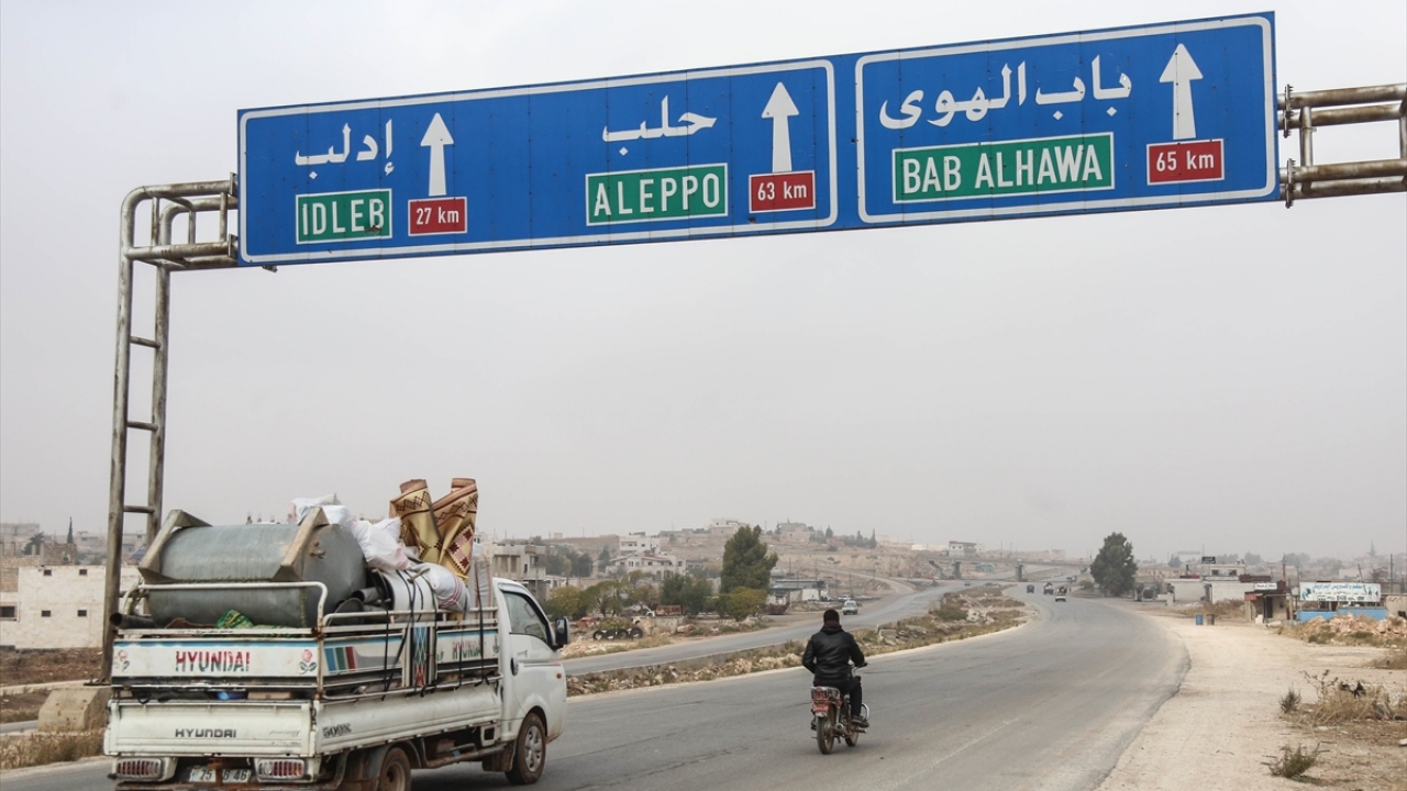 Koordinatörlük, söz konusu güçlerin sivillerin geri dönüşlerini de engellemek amacıyla hastane, okul, cami, sivil savunma merkezi ve sivillerin evleri gibi yaşam merkezlerini vurduğu bilgisini paylaştı.