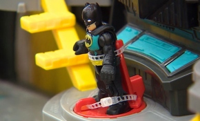 Uzmanlar çocuklara sade ve uygun fiyatlı oyuncaklar almayı öneriyor