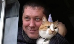 Kerç Boğazı Köprüsü'nün maskotu için doğum günü partisi düzenlendi