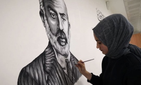 Okul koridoru Edebiyat Sokağı ile renklendi