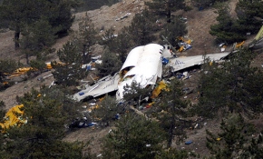 Enkaz altında kalan sırlar: Isparta'daki uçak kazası