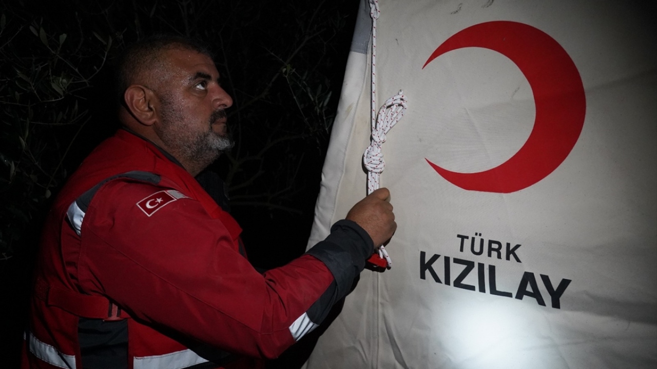 Arnavutluk`ta 21 Eylül`de 5,8 büyüklüğünde deprem meydana gelmiş, bu depremde 132 kişi yaralanmış, 600`den fazla yapıda hasar oluşmuştu. 