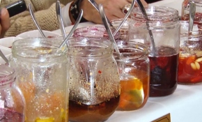 Reçel yarışmasını kazanan kadının en büyük hayali inek almak