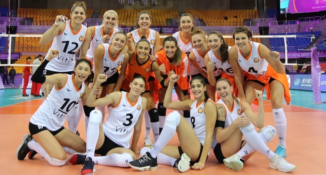 Eczacıbaşı VitrA finalde