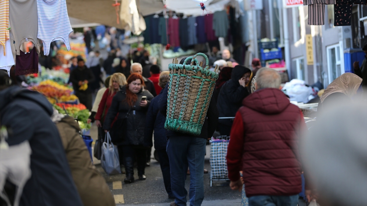 "5 lira veren de var 10 lira veren de"