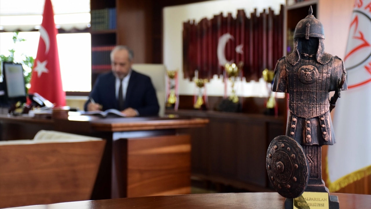 "Heykelin en önemli özelliği özgün olması"