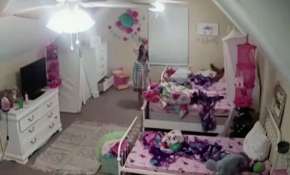 Bilgisayar korsanı, çocukların odasındaki kamerayı hackledi