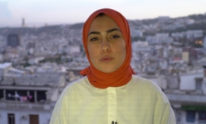 Cezayir'de binlerce kişi seçim sonucunu protesto etti