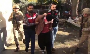 Bağdadi'yle bağlantılı DEAŞ timi yakalandı