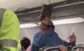 Uçakta taşkınlık yapan kadın yolcu gözaltına alındı