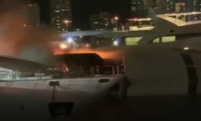 Ünlü şarkıcı Marc Anthony’nin lüks yatı yanarak battı