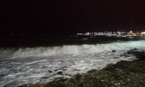 İstanbul'da lodos: Dev dalgalar oluştu