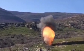 Diyarbakır'da terör örgütüne ait mühimmat imha edildi