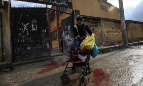 Esed rejimi okulu vurdu: 8 sivil hayatını kaybetti