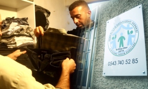 Evsizlere uzanan dost eli