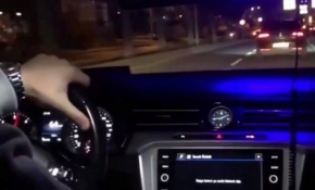 İstanbul’da silahlı ve çakarlı "makas" kamerada