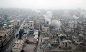 İdlib'de bombardıman anı TRT Arapça kamerasında