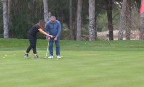Lastik tamircisinin golf tutkusu