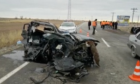 Aksaray'da işçileri taşıyan servis kaza yaptı