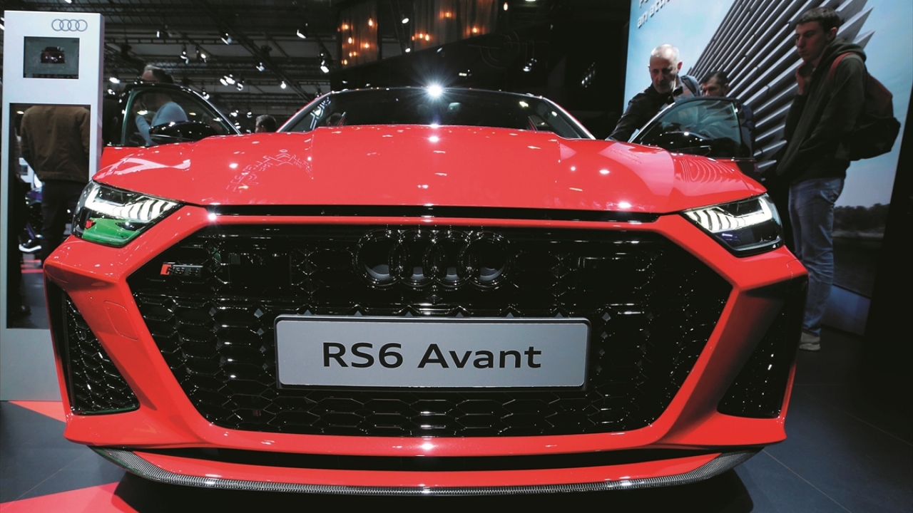 Fuarda Audi`nın RS6 Avant modeli de yer aldı.