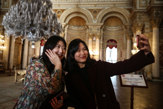 Dolmabahçe Sarayında "Müzede Selfie Günü" etkinliği