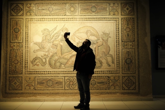 Zeugma Mozaik Müzesinde "Müzede Selfie Günü"