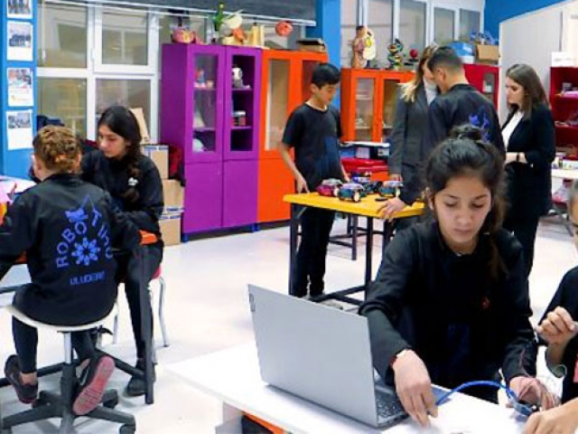 İmkansızlıklar içinde robotik kodlamaya merak saran Uludereli öğrenciler