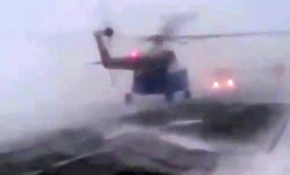 Helikopter kar fırtınası nedeniyle kara yoluna acil iniş yaptı