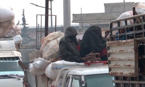 Halep'te siviller ölümden kaçıyor